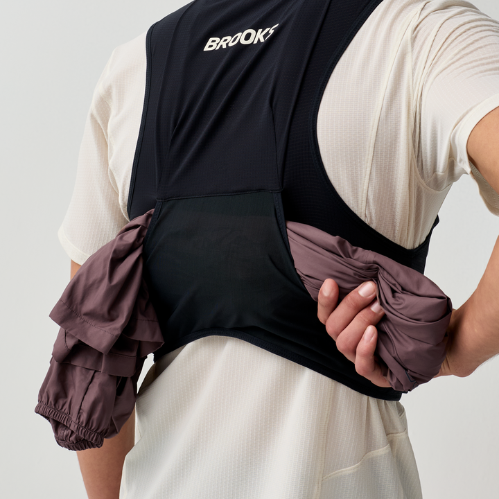 280547_001_D4_Unisex_Cascadia_Hydration_Vest.png