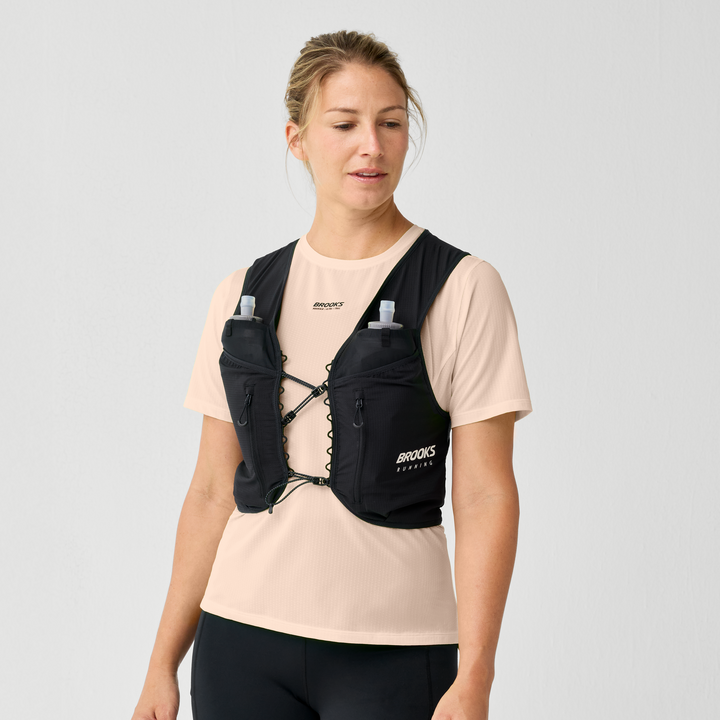 280547_001_MF_1_Unisex_Cascadia_Hydration_Vest.png